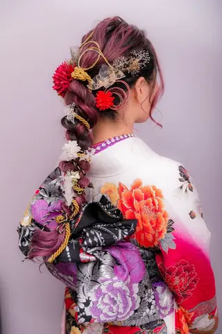 中谷　千鶴 ◎ブリーチカラー得意のヘアスタイル