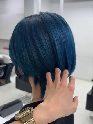 ショート 森岡 敬司のヘアスタイル