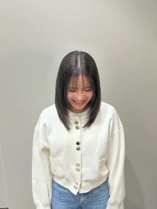 ミディアム カラー 中嶋 うみのヘアスタイル