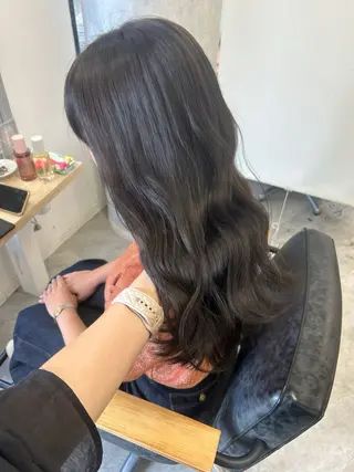 ロング カラー otoha✳︎ くすみカラーのヘアスタイル