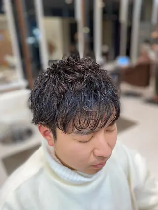 パーマ メンズ アース鈴鹿所属・星野 聖也のヘアスタイル