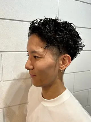 パーマ メンズ 相澤 拳のヘアスタイル