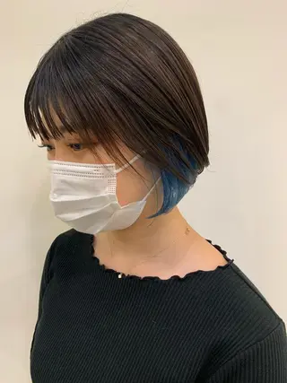 ミディアム ブリーチ/ウルフ ハッシュカット/石山のヘアスタイル