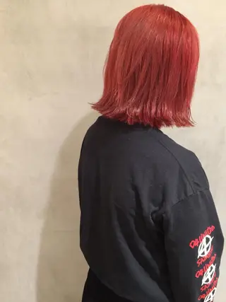 ショート カラー 大西 直人のヘアスタイル