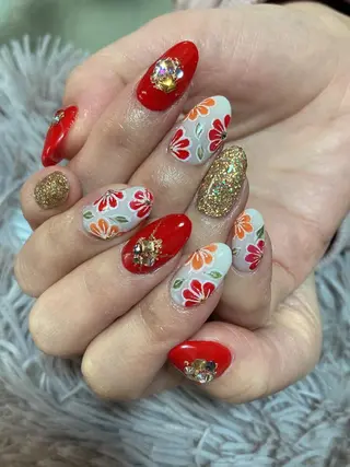 ネイル TSmile所属・プライベートサロン ☺︎Tsmile☺︎のネイルデザイン