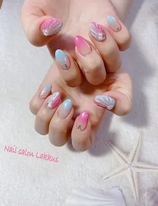 ネイル Lakkus T－CHIのネイルデザイン