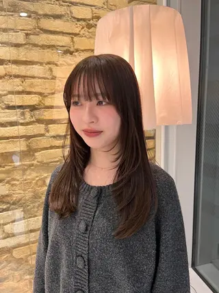 ロング hair make BEHIVE ichibancho AVEDA所属・渡邉  日向子 ・レイヤー、縮毛矯正のヘアスタイル