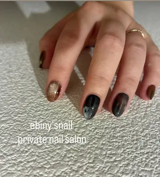 ネイル Ebiny'snail所属・田村 奈々のネイルデザイン
