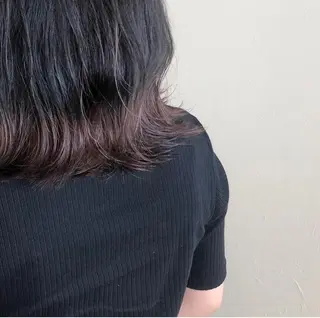 ミディアム カラー 西山 瑞希のヘアスタイル