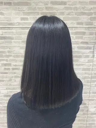 ミディアム 小金丸 里沙のヘアスタイル