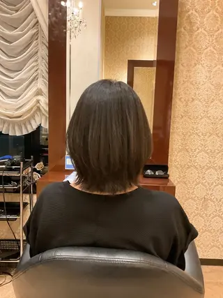 ミディアム 齋藤 若菜のヘアスタイル