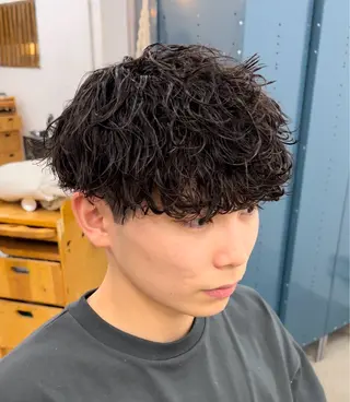 ショート パーマ メンズ 中野 雅人のヘアスタイル