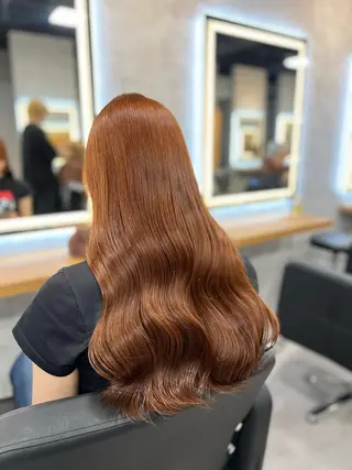 ロング カラー パーマ ヘアアレンジ 透明感ブリーチカラー 🌈TOMOHIROのヘアスタイル