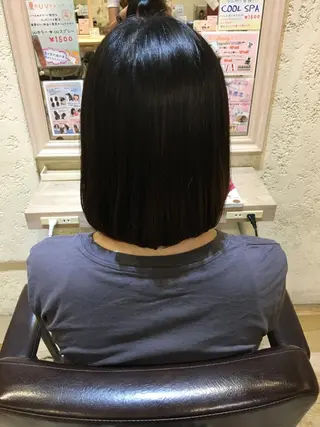 ミディアム 玉邑 美菜のヘアスタイル