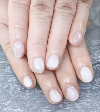 ネイル 高木 維麗絲のネイルデザイン