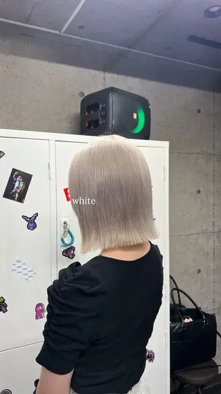 ミディアム カラー 🩷  ayaka ハイトーン 🩷のヘアスタイル