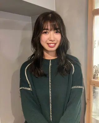 ロング 伊藤 愛里のヘアスタイル