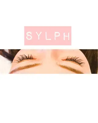 マツエク・マツパ シールエクステ/ ハイトーンカラーのヘアスタイル