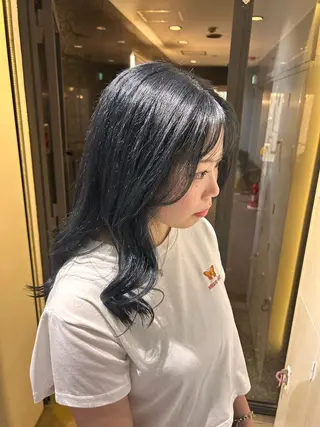 カラー feery color 大阪梅田店所属・Rio カラーモデル募集中のヘアスタイル