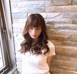 セミロング カラー little×link 福岡所属・littlelink キタジマのヘアスタイル