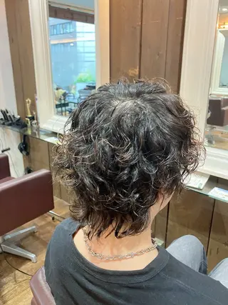 ショート パーマ メンズ TAYA 心斎橋所属・山本 聖真のヘアスタイル