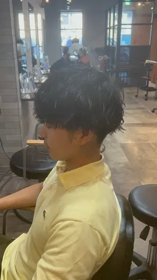 パーマ メンズ lafith hair noa上新庄所属・かじももな｜艶髪 ｜縮毛矯正のヘアスタイル
