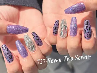 ネイル 727 nailのネイルデザイン