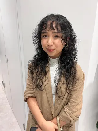 ロング パーマ ally hairsalon所属・Emi .のヘアスタイル