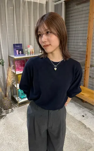 カラー まえだ にちかのヘアスタイル