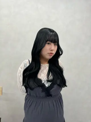 ロング カラー 🍓URARA 🥀最強ハイトーン❤のヘアスタイル