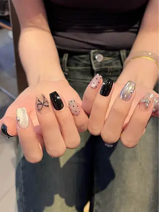 ネイル 🌈 Laule'aのネイルデザイン