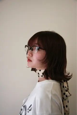 ミディアム SiSTA 自由が丘所属・自由ヶ丘 ボブ/レイヤーのヘアスタイル