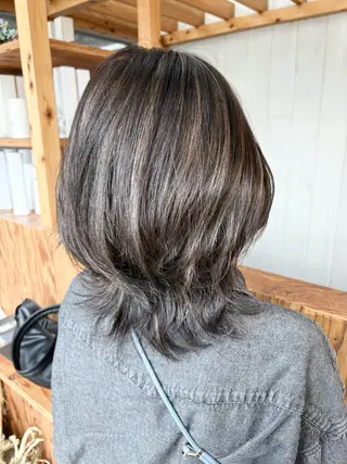 ミディアム Nicoru*所属・園田 綾佳のヘアスタイル
