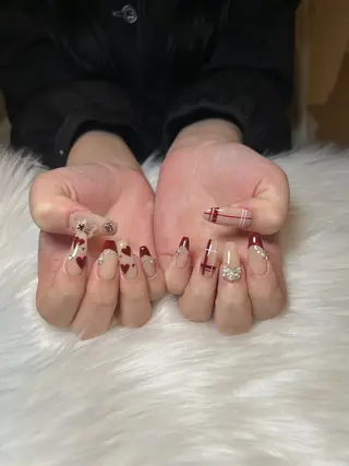 ネイル Naru Kelinailのネイルデザイン