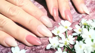 ネイル 加藤 優子のネイルデザイン