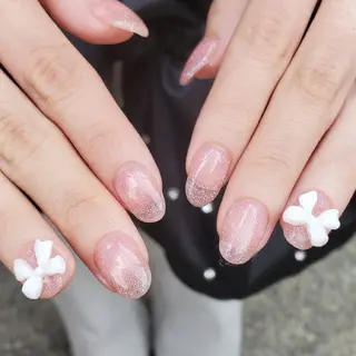 ネイル MOM  原宿店所属・MoM マムネイル原宿のネイルデザイン