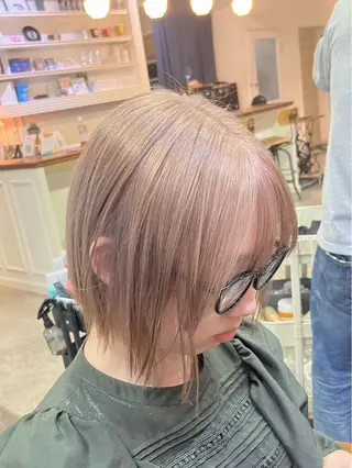 カラー 森田翔斗 顔周りレイヤーのヘアスタイル