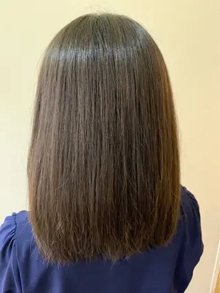 セミロング hanna所属・齊藤 しずかのヘアスタイル