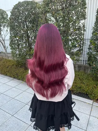 ロング カラー ヘアアレンジ 🩶【推しハイトーン 】yuzu🩶のヘアスタイル