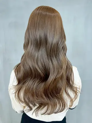 セミロング カラー ITbyALBUM 藤沢店のヘアスタイル