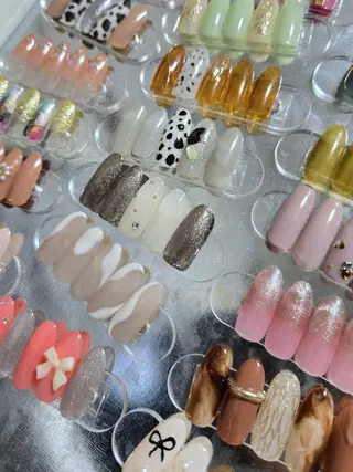ネイル Nail Room Vi+のネイルデザイン