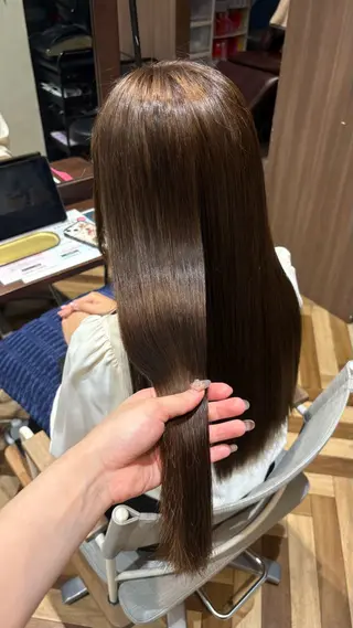 ロング 大熊 凜のヘアスタイル
