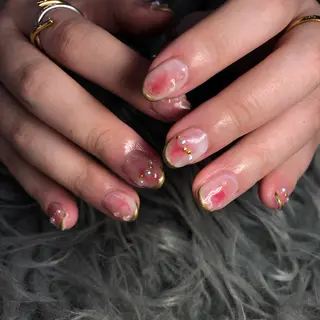 ネイル NAIL&SPA PーBOX所属・齋藤 璃愛のネイルデザイン