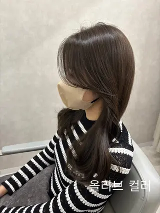 ロング カラー 韓国ヘア🇰🇷/ 巻き髪/MAAYAのヘアスタイル