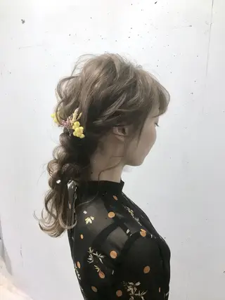 ミディアム ヘアアレンジ 新井 広樹のヘアスタイル