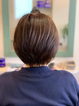 ショート カラー 中村 優太のヘアスタイル