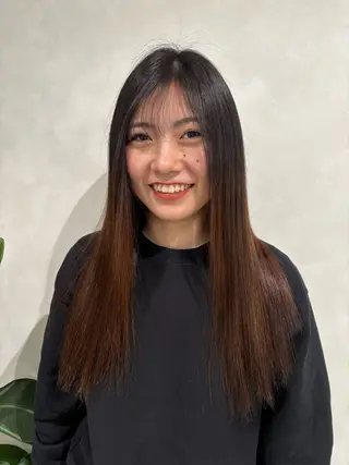 ロング 森住 優香のヘアスタイル
