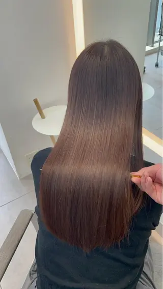 ロング ✨髪質改善✨美髪 矯正🫧小泉のヘアスタイル