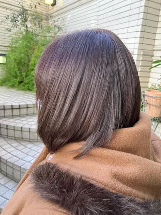 ミディアム カラー Doluce所属・岡宮 友紀子のヘアスタイル