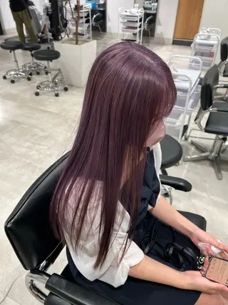 ロング 艶髪 RYOSEIのヘアスタイル